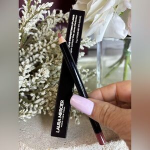 NIB - Laura Mercier - Caviar Perfecting Lip Liner - 02 Plush Pink